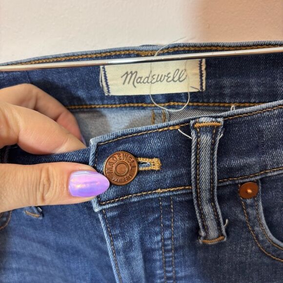 Madewell Tall I0" High-Rise Skinny Jeans in Danny Wash: TENCELT™ 27 Tall - Picture 10 of 14